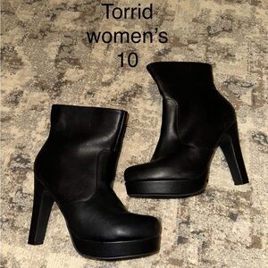 Torrid Black Heeled Ankle Boots